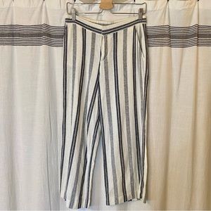 Old Navy Wide-Legged Linen Pants
